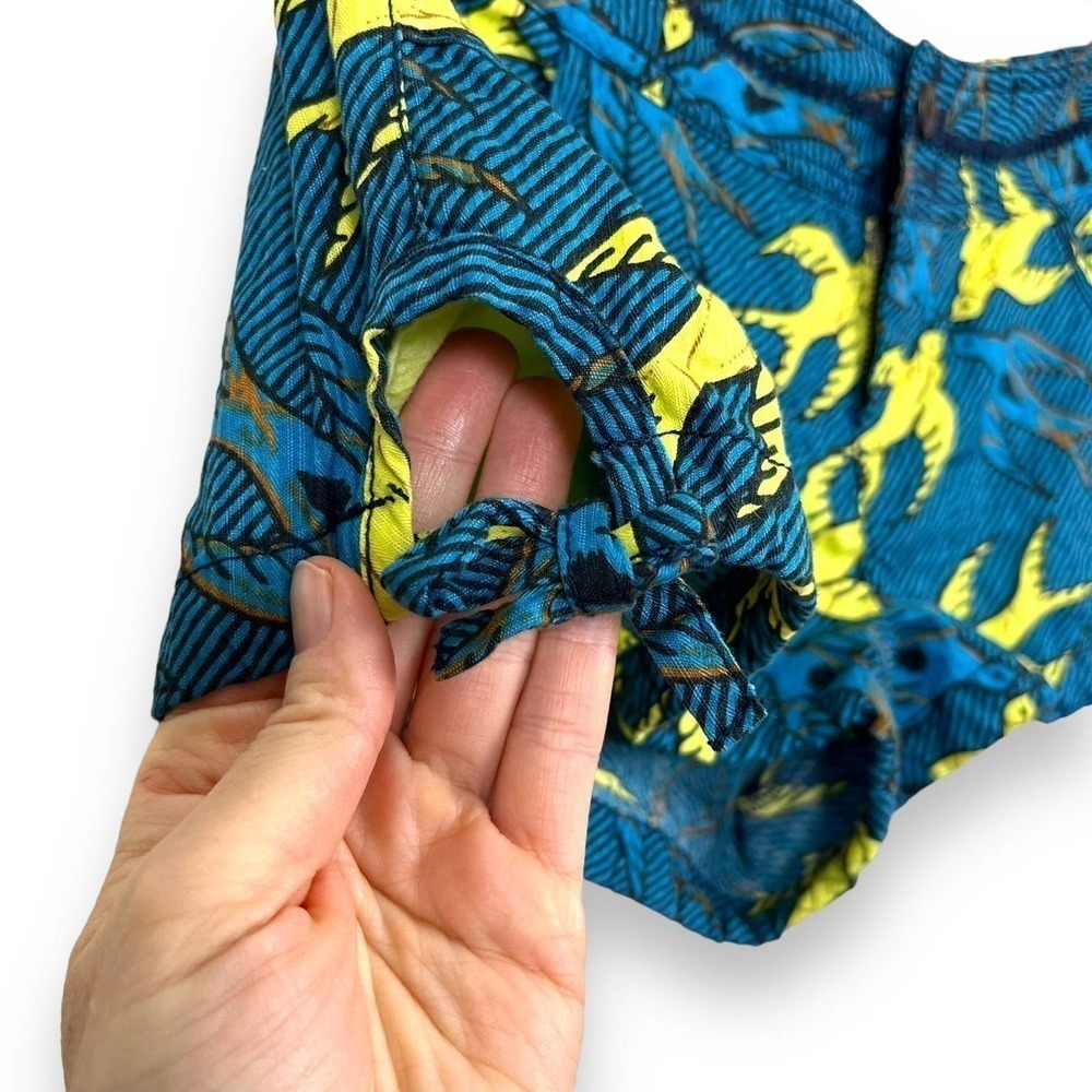 Free People Shorts Womens 2 Blue and Yellow Bird Print 100% Cotton Mini Tropical - Picture 4 of 9